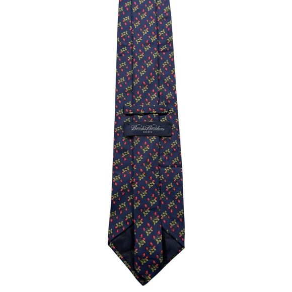 Brooks Brothers Tie Navy Blue Red Green Strawberry Print 100% Silk USA Vintage - Picture 3 of 5